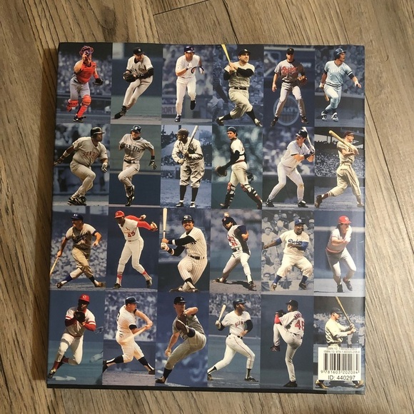Sports Illustrated Baseball Coffee Table Book​ - Picture 2 of 3